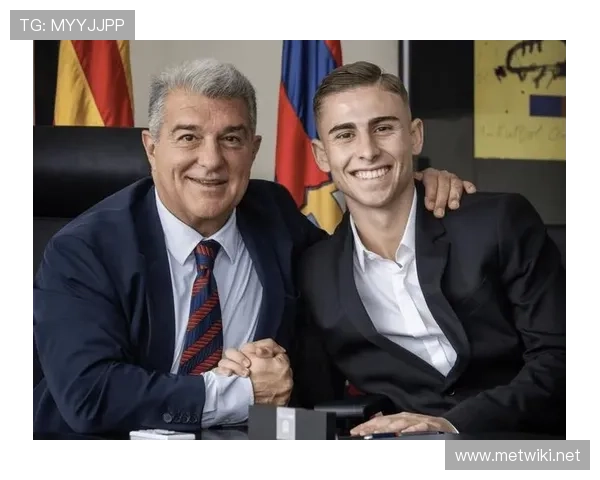 世体：37岁纳瓦斯愿意加盟巴萨，薪水不会成为问题